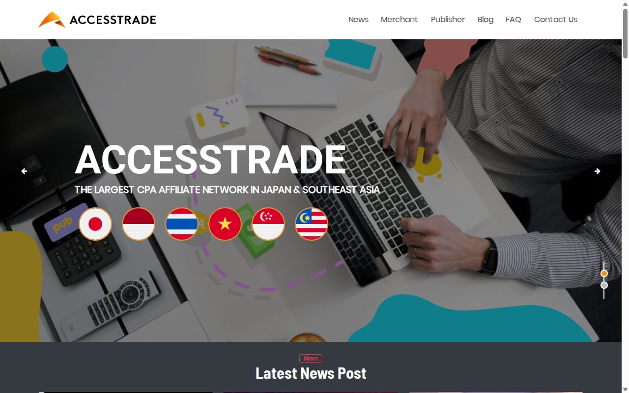 ACCESSTRADE website screenshot